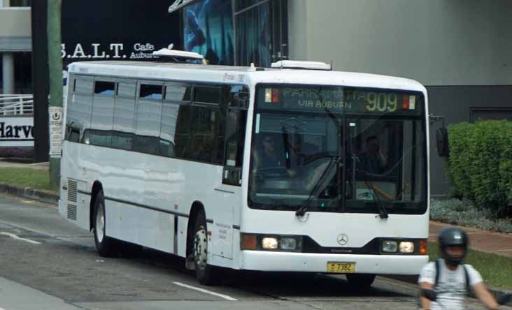 Transdev Mercedes O405 Custom 510 7382